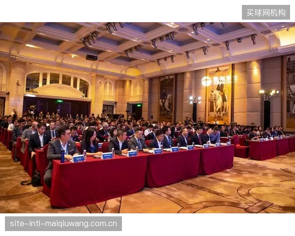 主帅洪明甫的战术体系在面对非洲风格球队时暴露出明显短板。